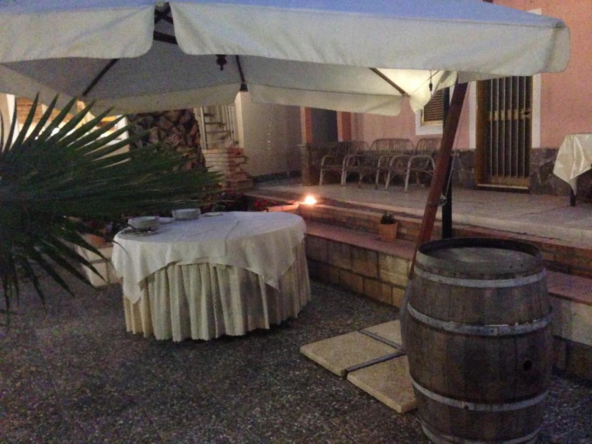 Hotel La Pineta Joppolo 外观 照片
