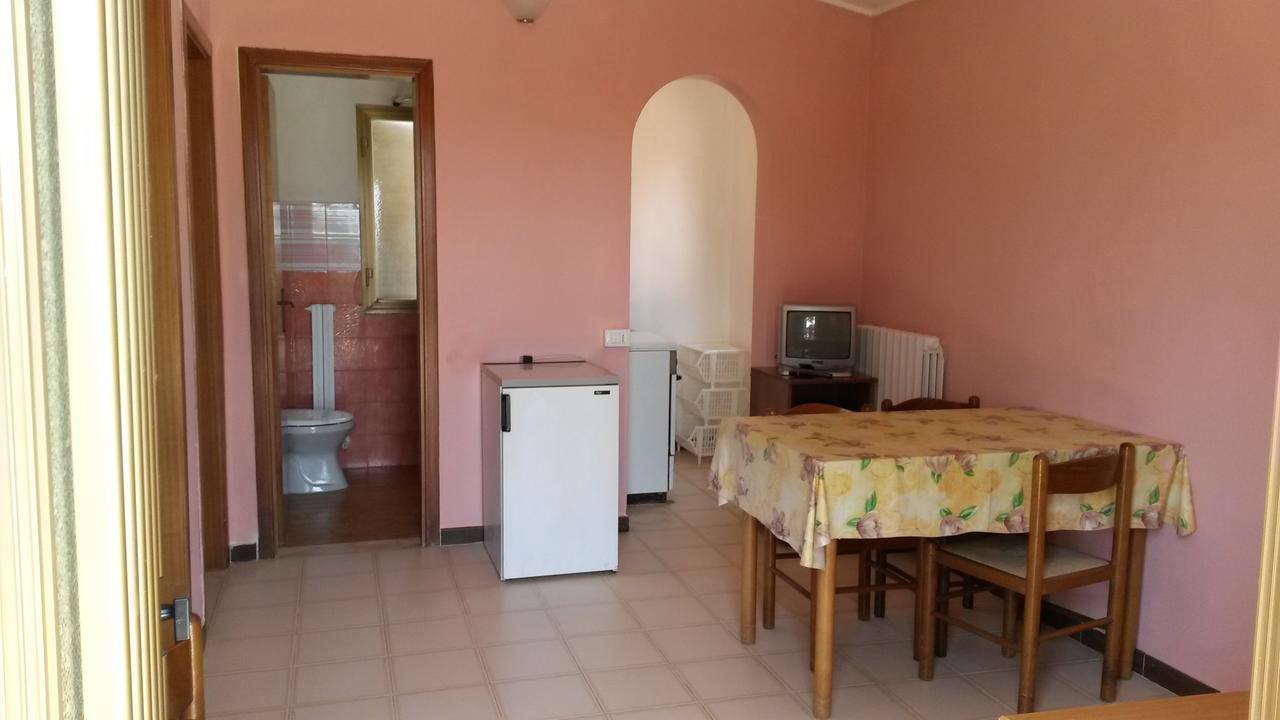 Hotel La Pineta Joppolo 外观 照片