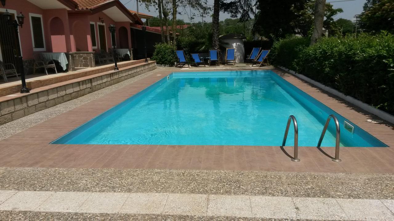 Hotel La Pineta Joppolo 外观 照片