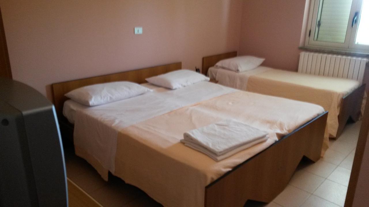 Hotel La Pineta Joppolo 外观 照片